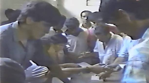 Mario en pleno empadronamiento